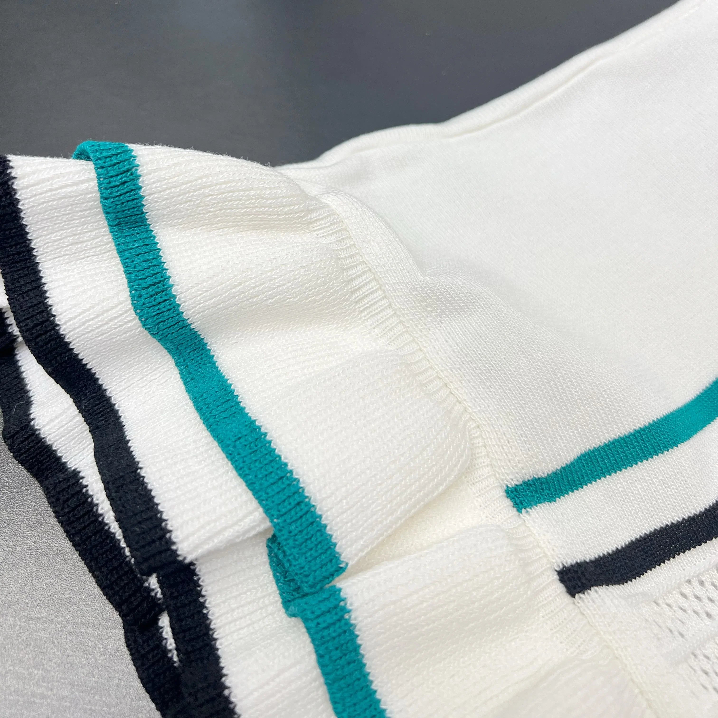 YuooMuoo Chic Fashion Sexy Package Hips Knitted Mini Dress 2025 Autumn Vintage Turn-down Collar Ruffled Party Dress Streetrwear