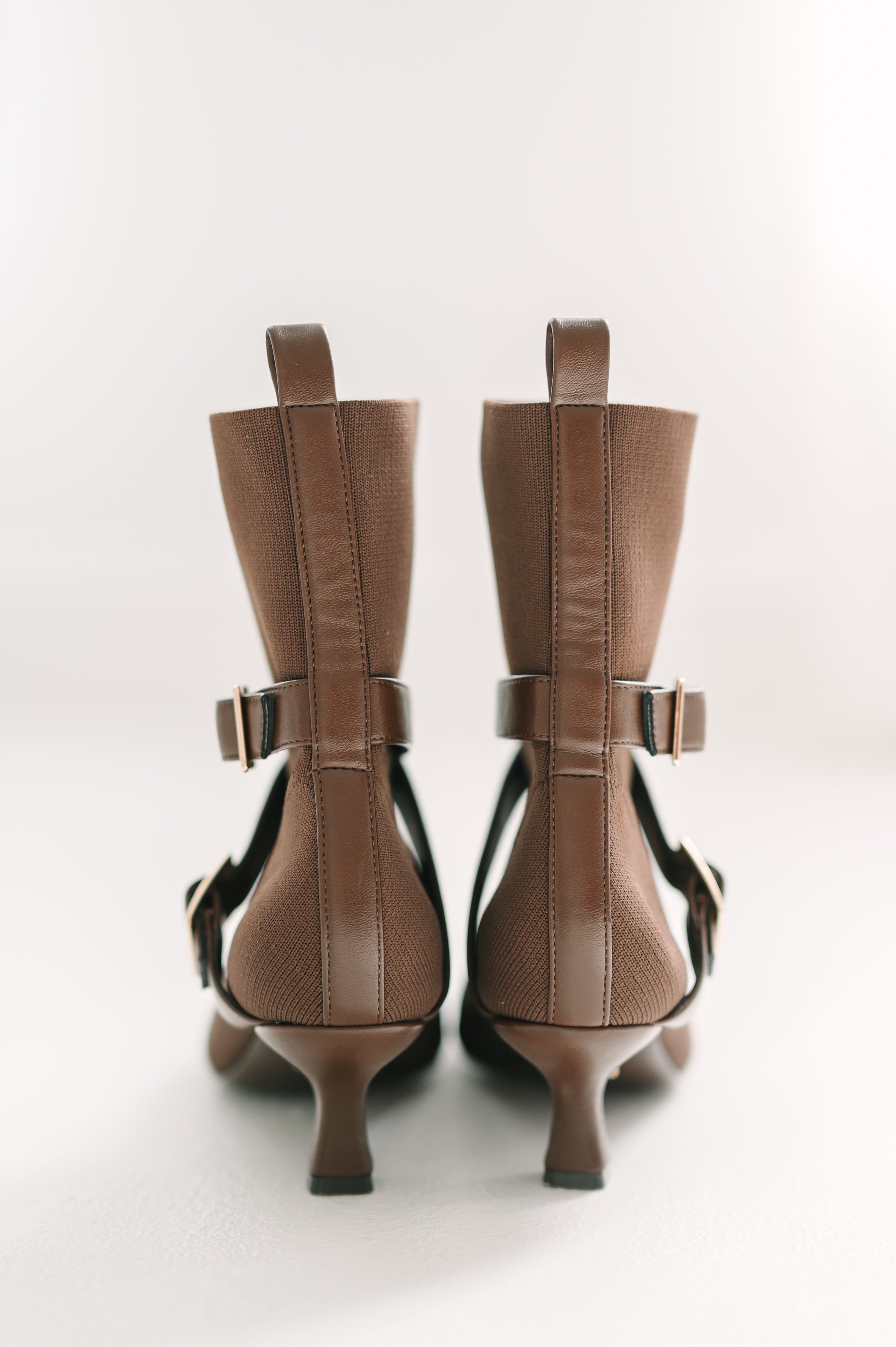 Alma Booties Brown