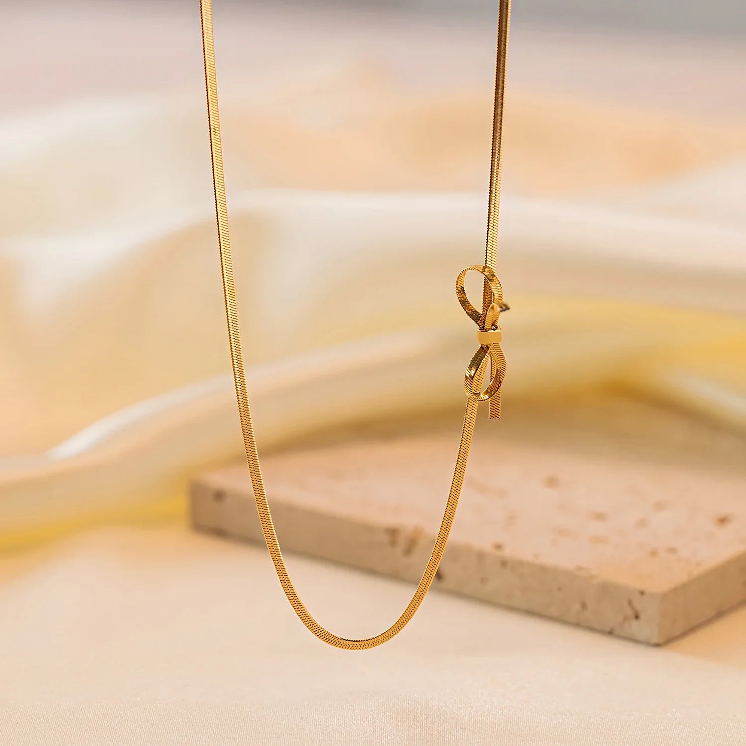 Bow Collarbone Necklace Stainless Steel Jewelry Personality Girl Party Accessories Snake Bone Chain