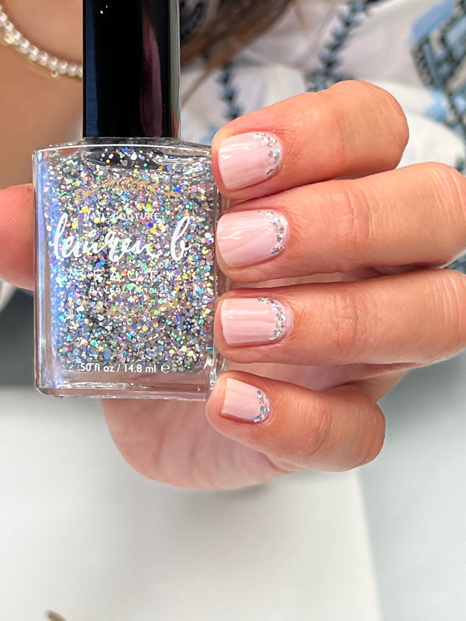 33 Carats - 7 FREE + VEGAN NAIL POLISH (Copie)